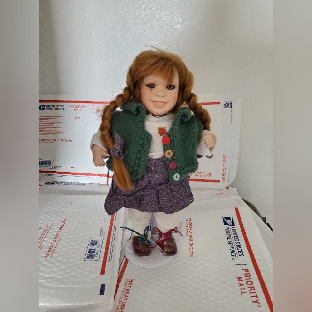 Pippy Longstocking porcelain Cottage Collectible Doll by Ganz